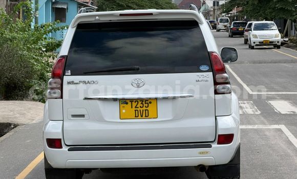 Buy Used Toyota Prado White Car in Dar es Salaam in Dar es Salaam Buy Used Toyota Prado White Car in Dar es Salaam in Dar es Salaam