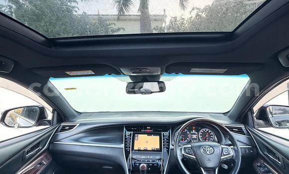 Buy Used Toyota Harrier Black Car in Dar es Salaam in Dar es Salaam Buy Used Toyota Harrier Black Car in Dar es Salaam in Dar es Salaam