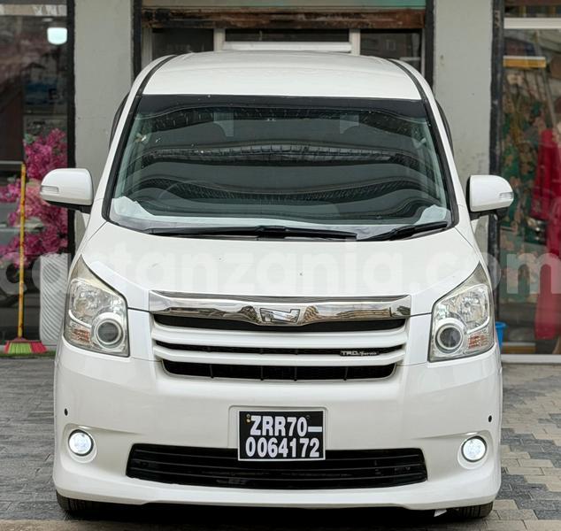 Big with watermark toyota noah dar es salaam dar es salaam 32699
