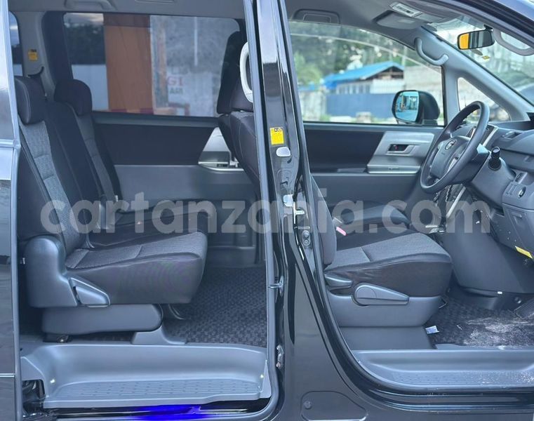 Big with watermark toyota noah dar es salaam dar es salaam 32700