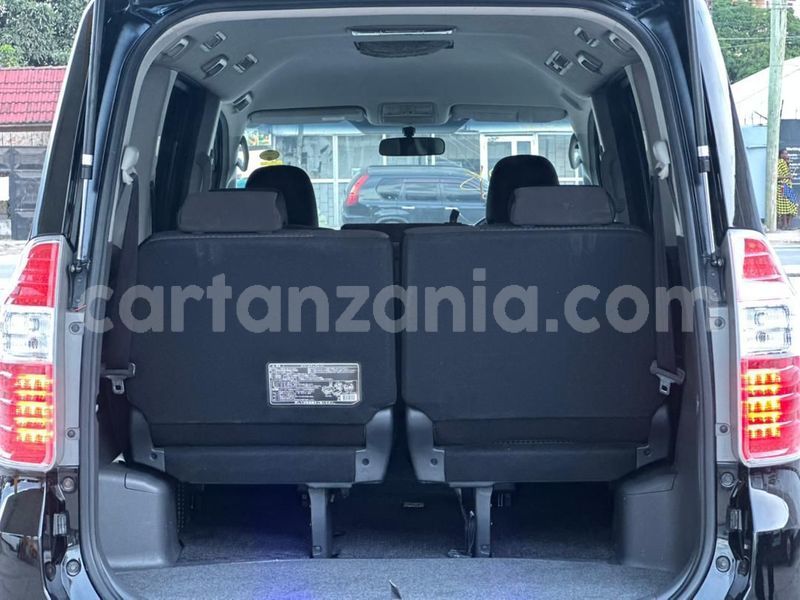 Big with watermark toyota noah dar es salaam dar es salaam 32700