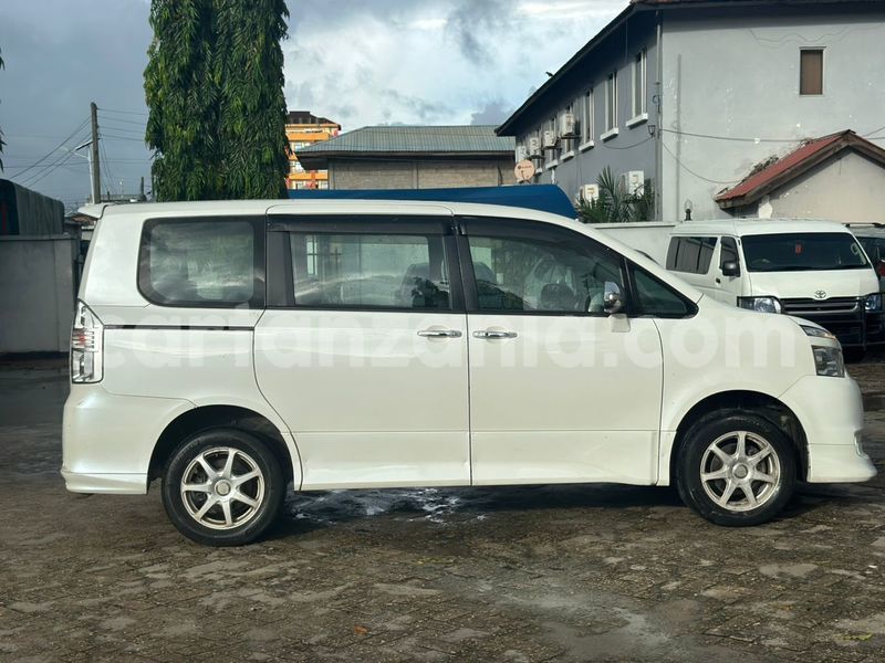 Big with watermark toyota noah dar es salaam dar es salaam 32710