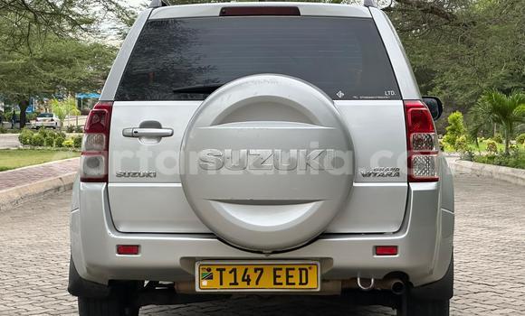 Buy Used Suzuki Vitara Silver Car in Dar es Salaam in Dar es Salaam