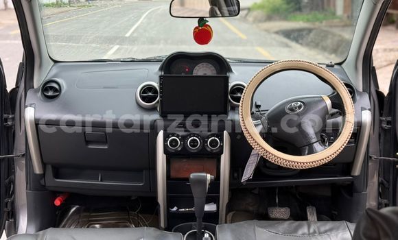 Buy Used Toyota IST Green Car in Dar es Salaam in Dar es Salaam Buy Used Toyota IST Green Car in Dar es Salaam in Dar es Salaam