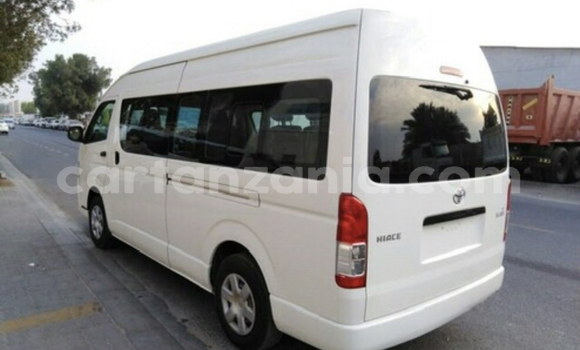 Nunua Ilio tumika Toyota Hiace Nyeupe Gari ndani ya Dar es Salaam nchini Dar es Salaam Nunua Ilio tumika Toyota Hiace Nyeupe Gari ndani ya Dar es Salaam nchini Dar es Salaam