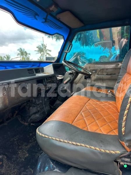 Big with watermark toyota prado dar es salaam dar es salaam 32727