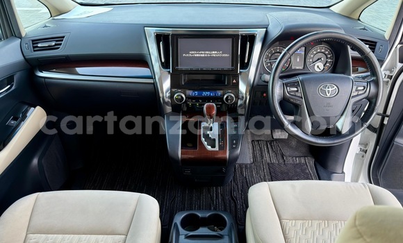 Nunua Imported Toyota Vellfire Nyeupe Gari ndani ya Dar es Salaam nchini Dar es Salaam Nunua Imported Toyota Vellfire Nyeupe Gari ndani ya Dar es Salaam nchini Dar es Salaam