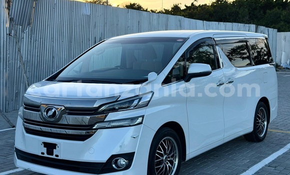 Nunua Imported Toyota Vellfire Nyeupe Gari ndani ya Dar es Salaam nchini Dar es Salaam Nunua Imported Toyota Vellfire Nyeupe Gari ndani ya Dar es Salaam nchini Dar es Salaam