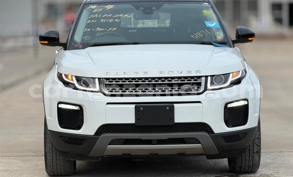 Nunua Imported Land Rover Range Rover Evoque Nyeupe Gari ndani ya Dar es Salaam nchini Dar es Salaam