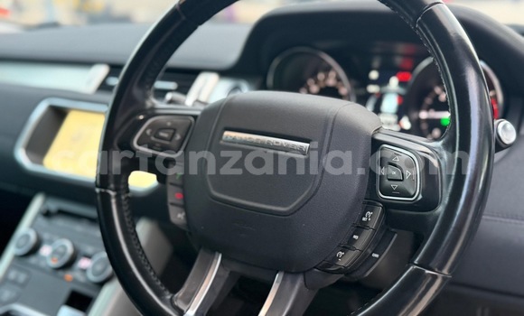 Nunua Imported Land Rover Range Rover Evoque Nyeupe Gari ndani ya Dar es Salaam nchini Dar es Salaam Nunua Imported Land Rover Range Rover Evoque Nyeupe Gari ndani ya Dar es Salaam nchini Dar es Salaam