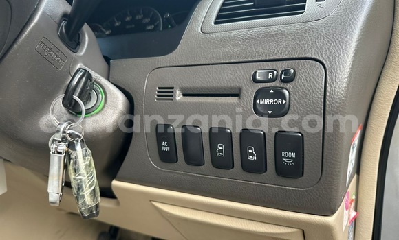 Buy Used Toyota Alphard Silver Car in Dar es Salaam in Dar es Salaam Buy Used Toyota Alphard Silver Car in Dar es Salaam in Dar es Salaam