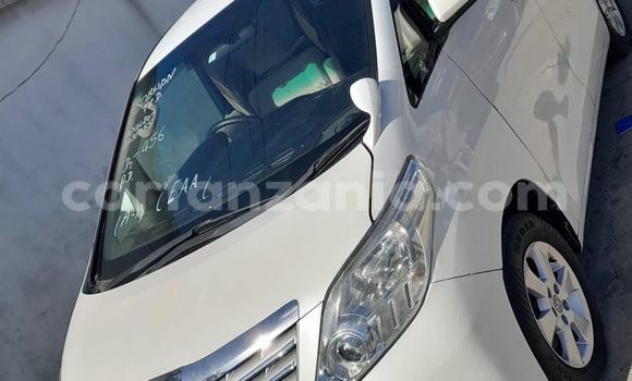 Nunua Mpya Toyota Alphard Nyeupe Gari ndani ya Dar es Salaam nchini Dar es Salaam