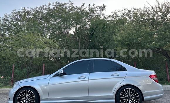 Buy Used Mercedes‒Benz C–Class Silver Car in Dar es Salaam in Dar es Salaam Buy Used Mercedes‒Benz C–Class Silver Car in Dar es Salaam in Dar es Salaam