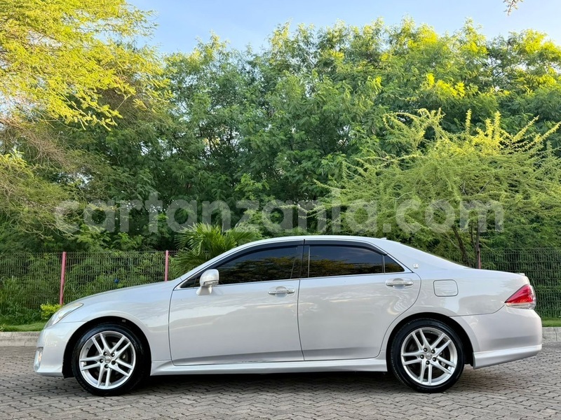 Big with watermark toyota crown dar es salaam dar es salaam 32759
