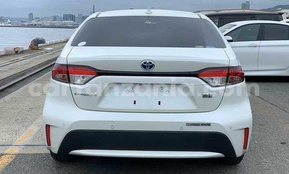 Buy Import Toyota Corolla White Car in Dar es Salaam in Dar es Salaam Buy Import Toyota Corolla White Car in Dar es Salaam in Dar es Salaam