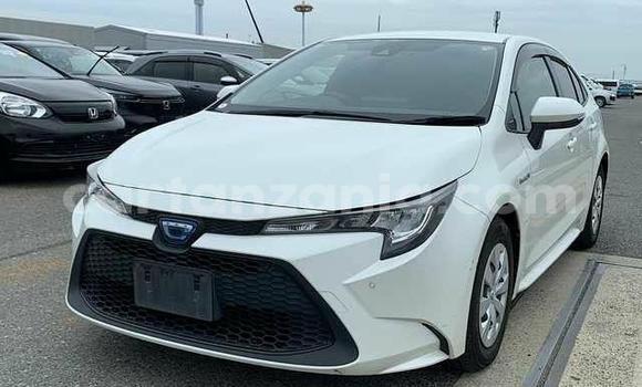 Buy Import Toyota Corolla White Car in Dar es Salaam in Dar es Salaam Buy Import Toyota Corolla White Car in Dar es Salaam in Dar es Salaam