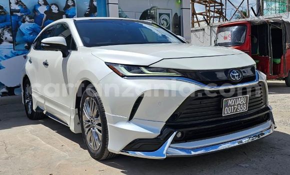Buy New Toyota Harrier White Car in Dar es Salaam in Dar es Salaam Buy New Toyota Harrier White Car in Dar es Salaam in Dar es Salaam