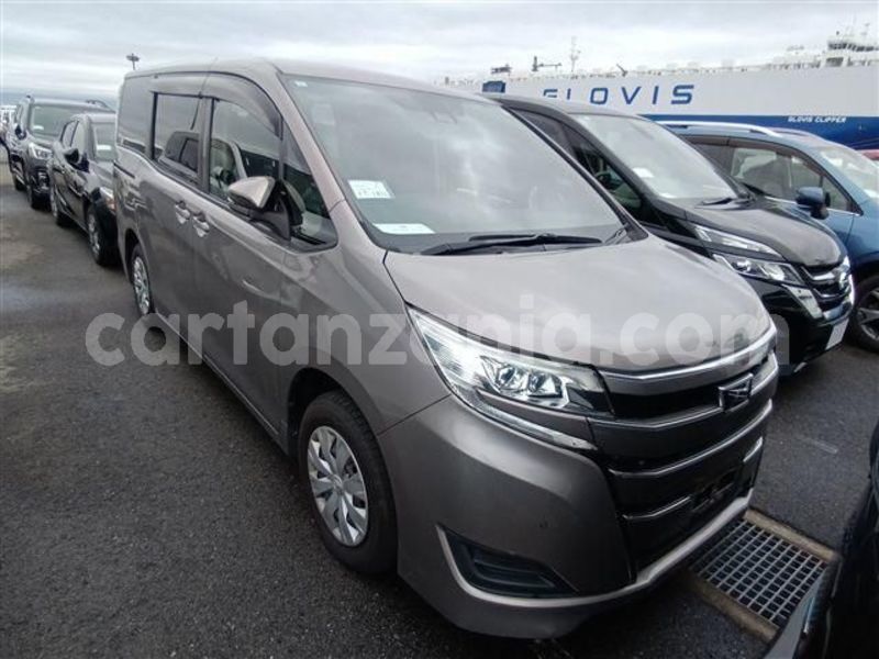 Big with watermark toyota noah dar es salaam dar es salaam 32763