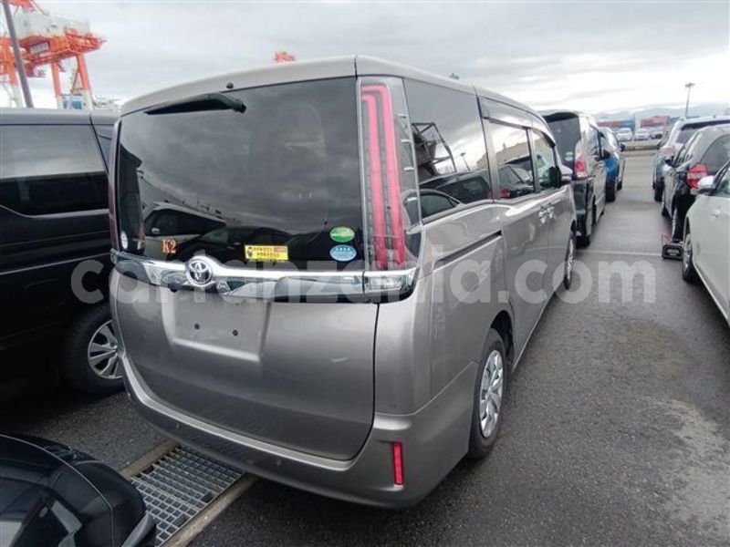 Big with watermark toyota noah dar es salaam dar es salaam 32763