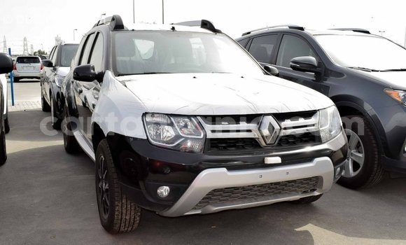 Buy Import Renault Duster Black Car in Import - Dubai in Arusha Buy Import Renault Duster Black Car in Import - Dubai in Arusha