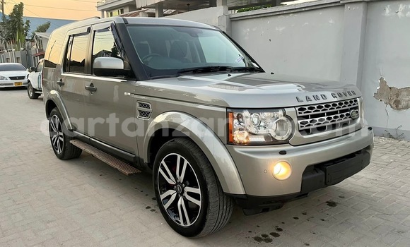 Nunua Imported Land Rover Discovery Nyingine Gari ndani ya Dar es Salaam nchini Dar es Salaam Nunua Imported Land Rover Discovery Nyingine Gari ndani ya Dar es Salaam nchini Dar es Salaam