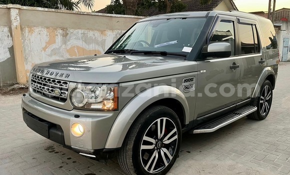 Nunua Imported Land Rover Discovery Nyingine Gari ndani ya Dar es Salaam nchini Dar es Salaam Nunua Imported Land Rover Discovery Nyingine Gari ndani ya Dar es Salaam nchini Dar es Salaam