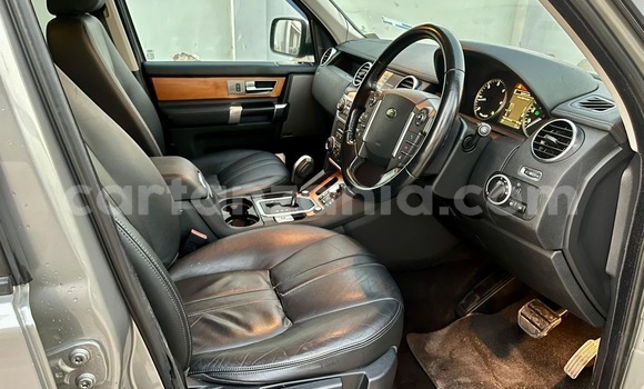 Nunua Imported Land Rover Discovery Nyingine Gari ndani ya Dar es Salaam nchini Dar es Salaam Nunua Imported Land Rover Discovery Nyingine Gari ndani ya Dar es Salaam nchini Dar es Salaam