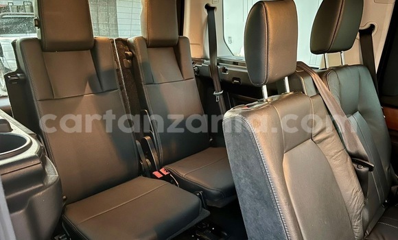 Nunua Imported Land Rover Discovery Nyingine Gari ndani ya Dar es Salaam nchini Dar es Salaam Nunua Imported Land Rover Discovery Nyingine Gari ndani ya Dar es Salaam nchini Dar es Salaam
