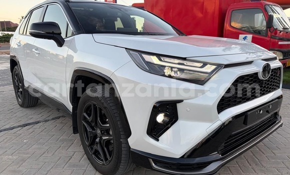 Nunua Imported Toyota RAV4 Nyeupe Gari ndani ya Dar es Salaam nchini Dar es Salaam Nunua Imported Toyota RAV4 Nyeupe Gari ndani ya Dar es Salaam nchini Dar es Salaam