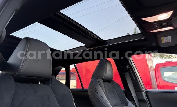 Nunua Imported Toyota RAV4 Nyeupe Gari ndani ya Dar es Salaam nchini Dar es Salaam Nunua Imported Toyota RAV4 Nyeupe Gari ndani ya Dar es Salaam nchini Dar es Salaam