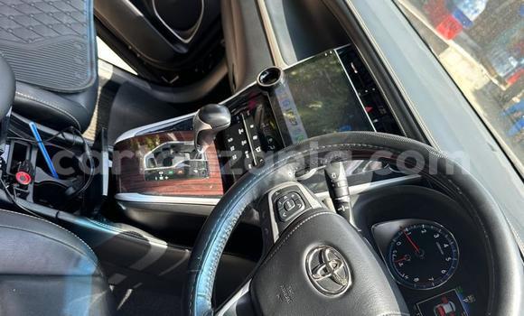 Buy Used Toyota Harrier Black Car in Dar es Salaam in Dar es Salaam Buy Used Toyota Harrier Black Car in Dar es Salaam in Dar es Salaam