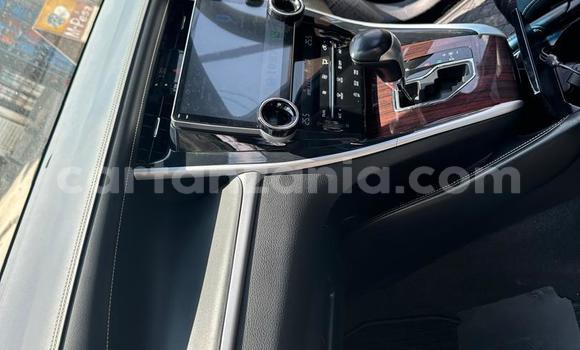 Buy Used Toyota Harrier Black Car in Dar es Salaam in Dar es Salaam Buy Used Toyota Harrier Black Car in Dar es Salaam in Dar es Salaam