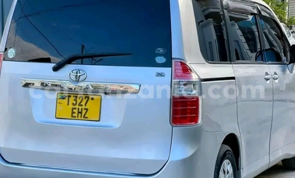 Nunua Mpya Toyota Noah Fedha Gari ndani ya Dar es Salaam nchini Dar es Salaam Nunua Mpya Toyota Noah Fedha Gari ndani ya Dar es Salaam nchini Dar es Salaam