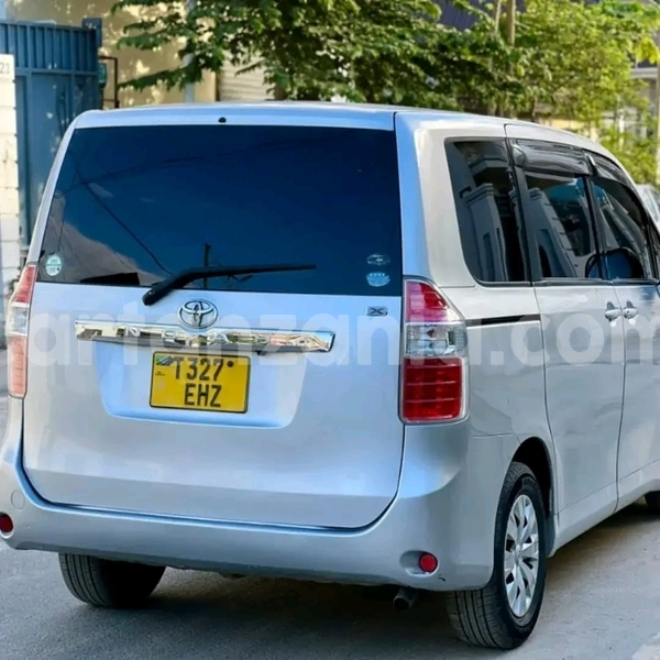 Big with watermark toyota noah dar es salaam dar es salaam 32775