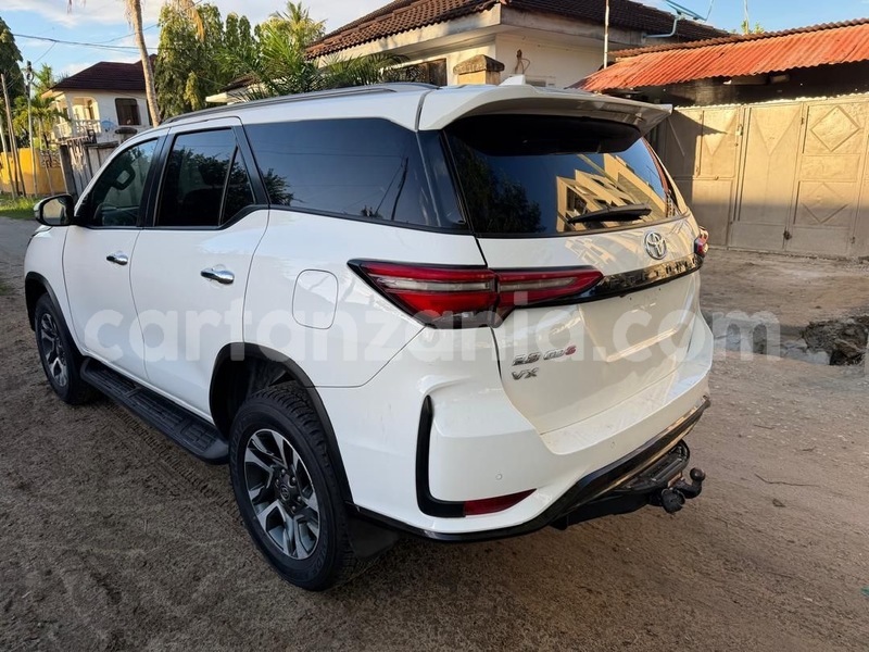 Big with watermark toyota fortuner dar es salaam dar es salaam 32789