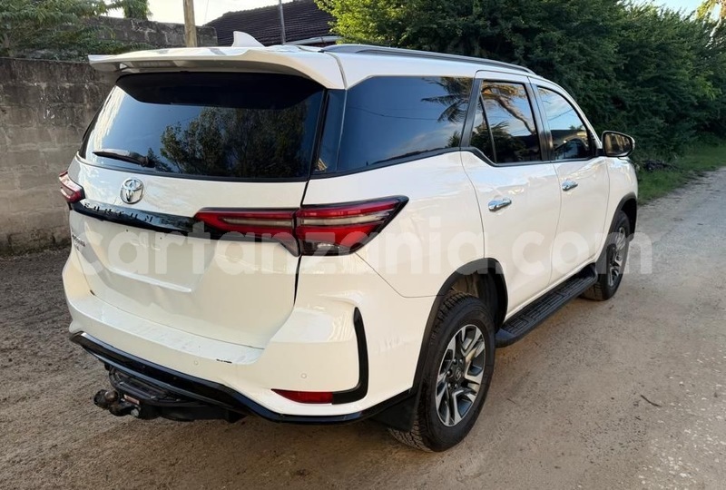 Big with watermark toyota fortuner dar es salaam dar es salaam 32789