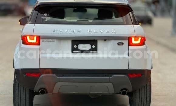 Nunua Imported Land Rover Range Rover Evoque Nyeupe Gari ndani ya Dar es Salaam nchini Dar es Salaam Nunua Imported Land Rover Range Rover Evoque Nyeupe Gari ndani ya Dar es Salaam nchini Dar es Salaam