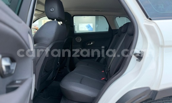 Nunua Imported Land Rover Range Rover Evoque Nyeupe Gari ndani ya Dar es Salaam nchini Dar es Salaam Nunua Imported Land Rover Range Rover Evoque Nyeupe Gari ndani ya Dar es Salaam nchini Dar es Salaam