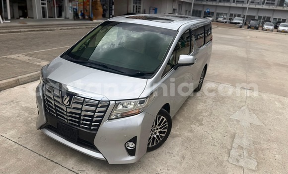 Buy Import Toyota Alphard Silver Car in Dar es Salaam in Dar es Salaam Buy Import Toyota Alphard Silver Car in Dar es Salaam in Dar es Salaam
