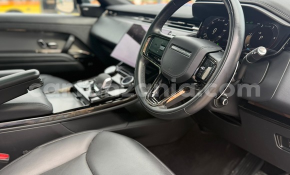 Nunua Imported Land Rover Range Rover Sport Nyeupe Gari ndani ya Dar es Salaam nchini Dar es Salaam Nunua Imported Land Rover Range Rover Sport Nyeupe Gari ndani ya Dar es Salaam nchini Dar es Salaam