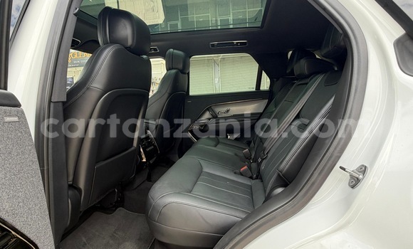 Nunua Imported Land Rover Range Rover Sport Nyeupe Gari ndani ya Dar es Salaam nchini Dar es Salaam Nunua Imported Land Rover Range Rover Sport Nyeupe Gari ndani ya Dar es Salaam nchini Dar es Salaam