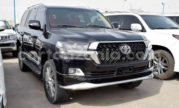 Buy Import Toyota Land Cruiser Black Car in Import - Dubai in Arusha Buy Import Toyota Land Cruiser Black Car in Import - Dubai in Arusha