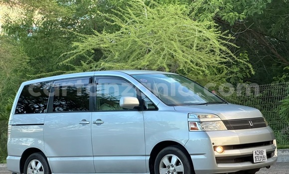 Nunua Imported Toyota Voxy Fedha Gari ndani ya Dar es Salaam nchini Dar es Salaam Nunua Imported Toyota Voxy Fedha Gari ndani ya Dar es Salaam nchini Dar es Salaam