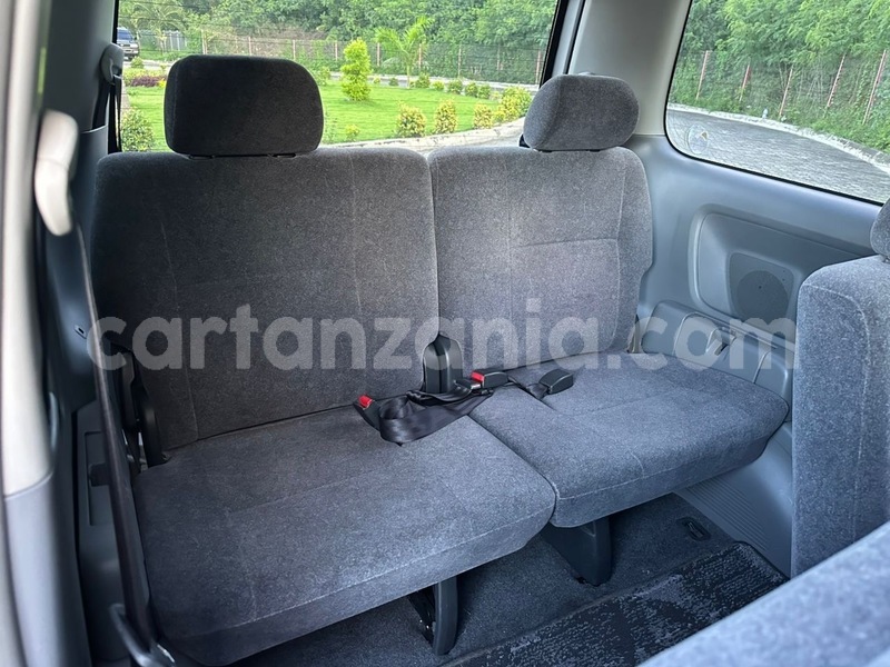Big with watermark toyota voxy dar es salaam dar es salaam 32798