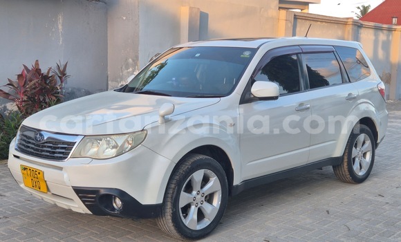 Nunua Ilio tumika Subaru Forester Nyeupe Gari ndani ya Dar es Salaam nchini Dar es Salaam Nunua Ilio tumika Subaru Forester Nyeupe Gari ndani ya Dar es Salaam nchini Dar es Salaam