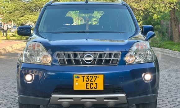 Buy Used Nissan X–Trail Blue Car in Dar es Salaam in Dar es Salaam