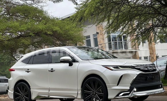 Nunua Imported Toyota Harrier Nyeupe Gari ndani ya Dar es Salaam nchini Dar es Salaam Nunua Imported Toyota Harrier Nyeupe Gari ndani ya Dar es Salaam nchini Dar es Salaam