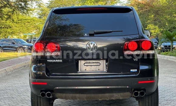 Nunua Ilio tumika Volkswagen Touareg Nyeusi Gari ndani ya Dar es Salaam nchini Dar es Salaam Nunua Ilio tumika Volkswagen Touareg Nyeusi Gari ndani ya Dar es Salaam nchini Dar es Salaam