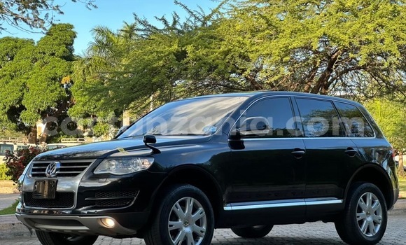 Nunua Ilio tumika Volkswagen Touareg Nyeusi Gari ndani ya Dar es Salaam nchini Dar es Salaam Nunua Ilio tumika Volkswagen Touareg Nyeusi Gari ndani ya Dar es Salaam nchini Dar es Salaam