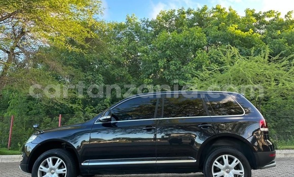 Nunua Ilio tumika Volkswagen Touareg Nyeusi Gari ndani ya Dar es Salaam nchini Dar es Salaam Nunua Ilio tumika Volkswagen Touareg Nyeusi Gari ndani ya Dar es Salaam nchini Dar es Salaam